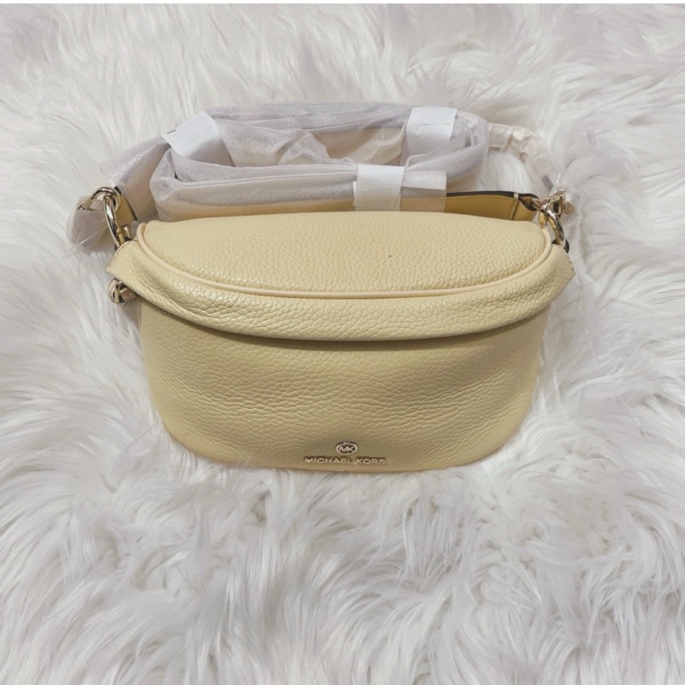 Michael Kors Cream Crossbody Belt Bag - Picture 2 of 14